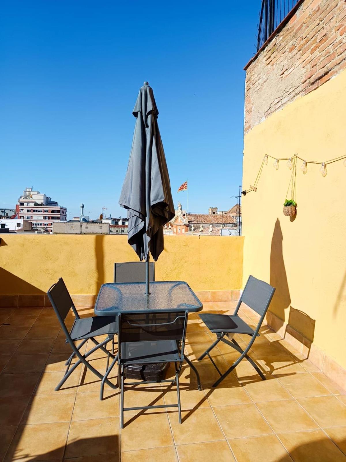 Apartamento La Curiosa Del Casc Antic Tarragona Exterior foto